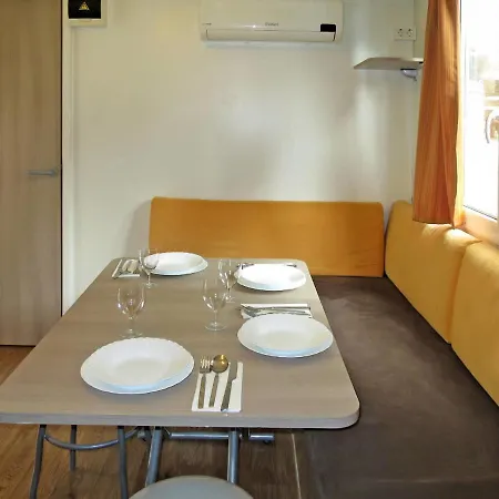 Holiday Camp Rozac - Tgr215 Trogir